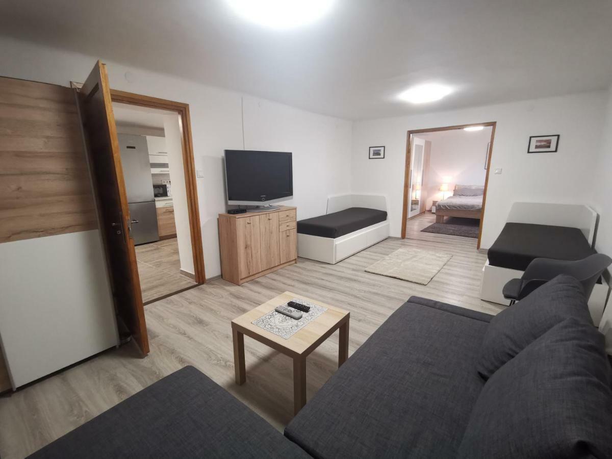 Szent Erzsébet Apartmanház Kecskemét Exterior foto